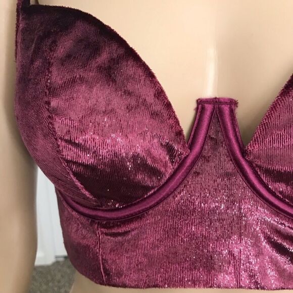 Victoria’s Secret Very Sexy Balconette Velvet Burgundy Bra - Picture 4 of 8